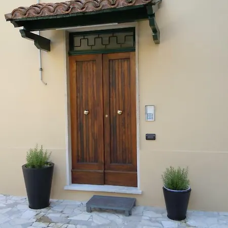 A Casa Di Saso فيرمو